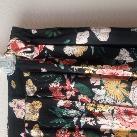 Xhilaration off-the-shoulder Top w/ skirt - Picture 10 of 11